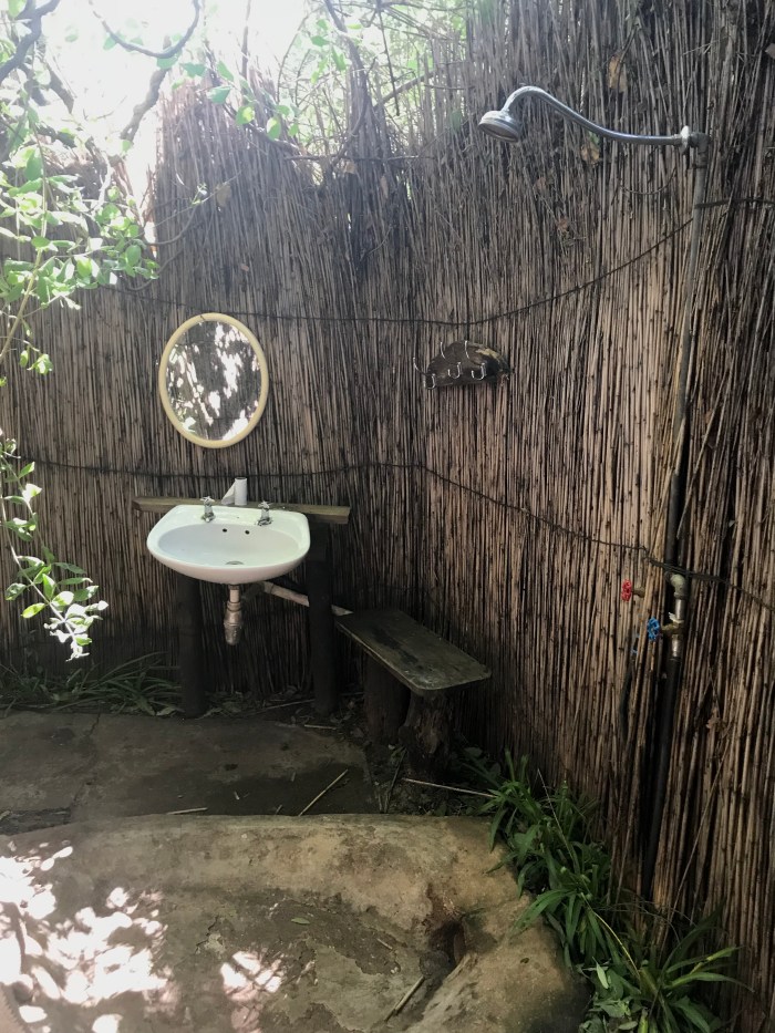 572D5AFB-FF5F-40B5-AB40-466FF95D24EB