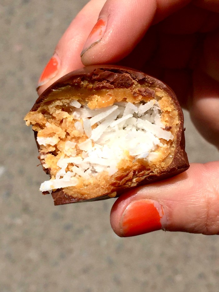 AD5D151F-6CD3-4508-B3C4-057A547CCB5D